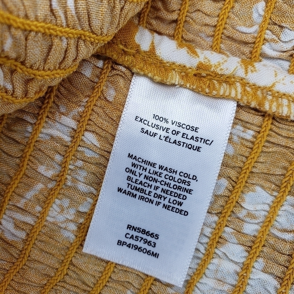 NWT BP X Claudia Sulewski Yellow Print Square Neck Smocked Top Large - Picture 6 of 6